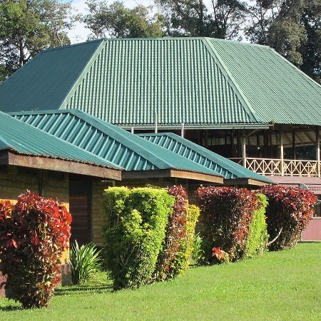 Iwokrama River Lodge Makari Bagian luar foto
