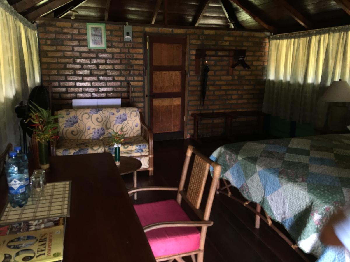 Iwokrama River Lodge Makari Bagian luar foto